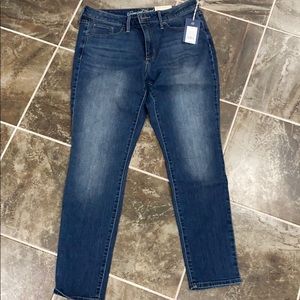 Brand New Jeans w\ tags